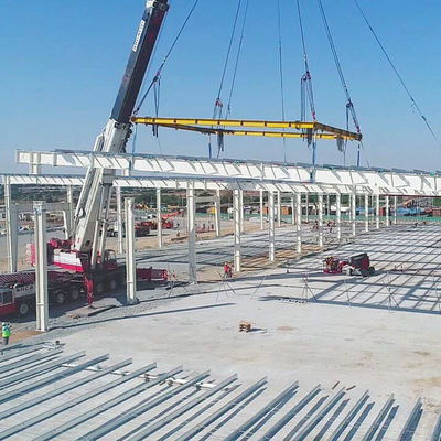 خيارات تصميم هيكل الفولاذ متعددة الاستخدامات Q355 Q235B وصلة المسامير والاتصال باللحام