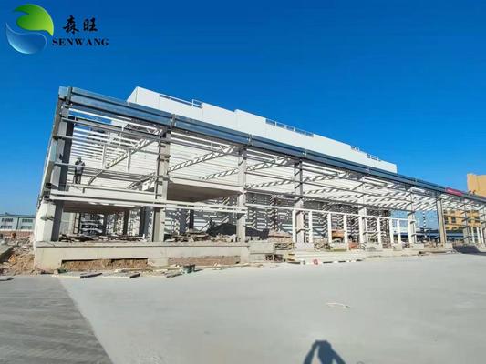 ورشة عمل هيكل فولاذي قابلة للتخصيص بحجم مع هيكل نمط خفيف ومهندس في موقع التثبيت