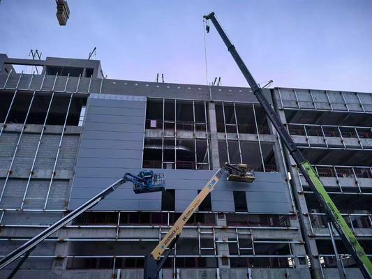 مستودع بهيكل فولاذي بتصميم فيكتوري وحديث مع تصميم أوتوكاد لحلول تخزين فعالة