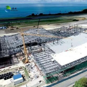 مستودع هيكل فولاذي مع منور من البلاستيك المقوى بالألياف الزجاجية ومقاومة للزلازل من الدرجة 7~9 يتميز بعارضة فولاذية صلبة على شكل حرف H